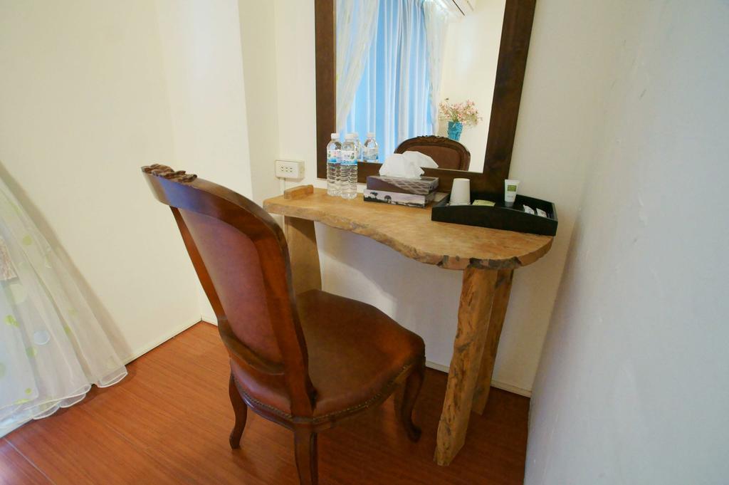 Rose Rider Guesthouse Taitung ภายนอก รูปภาพ