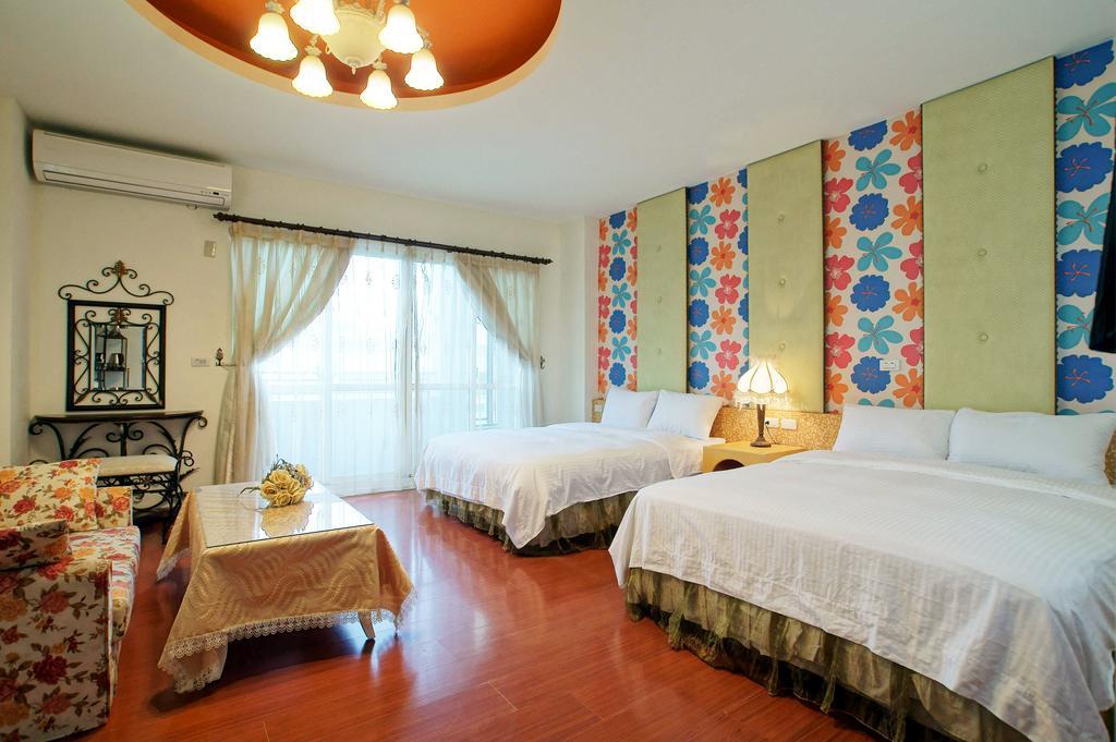 Rose Rider Guesthouse Taitung ภายนอก รูปภาพ